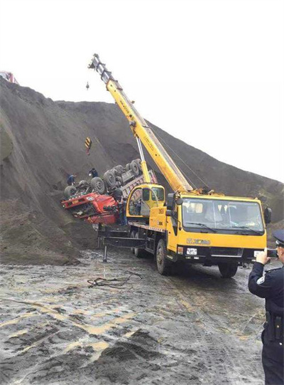 尉氏上犹道路救援